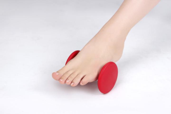 Actual product image Deeelbasics Faszien-Fussroller