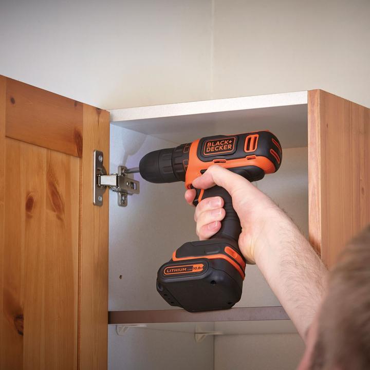 Productafbeelding Black & Decker Compacte boormachine BDCDD12KB (Boorschroevendraaier)