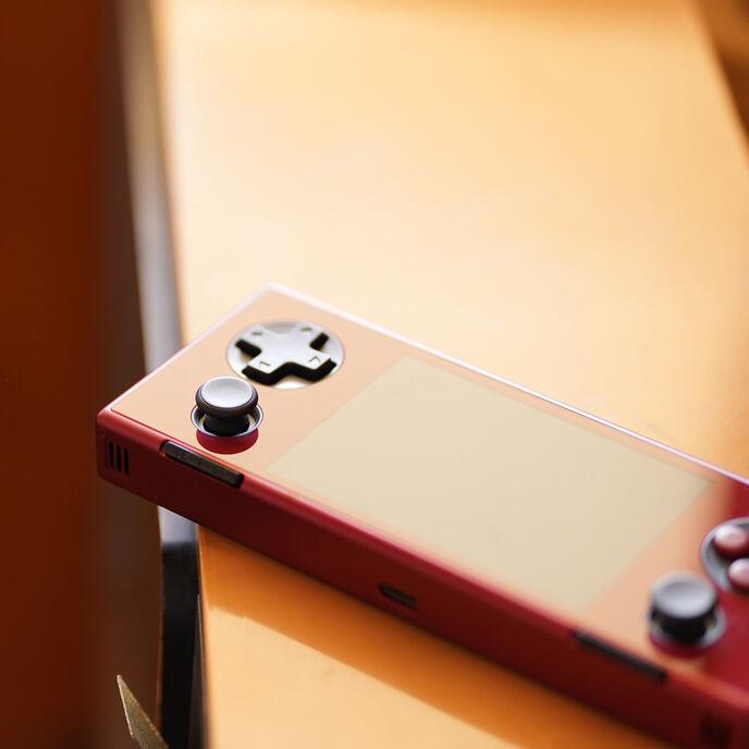 Actual product image Ayaneo Pocket Micro Handheld Konsole – 6 GB LPDDR4X, 128 GB SSD, schwarz