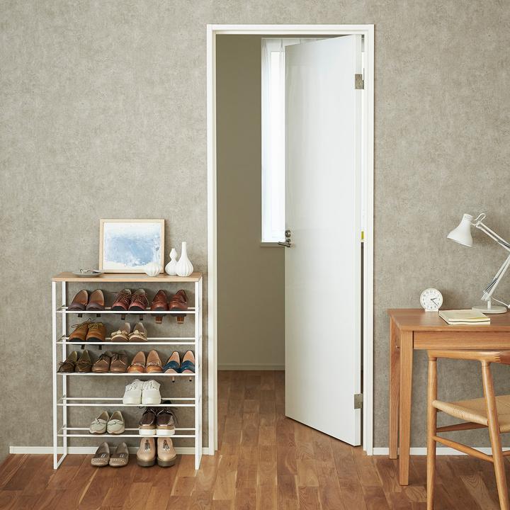 Produktbild Yamazaki 6-stöckiges Schuhregal mit Holzablage TOWER (66 x 25 x 87 cm)