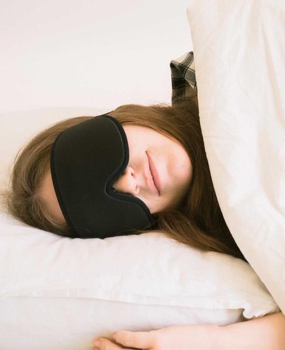 Actual product image Noya 3D eye mask (Sleeping mask)