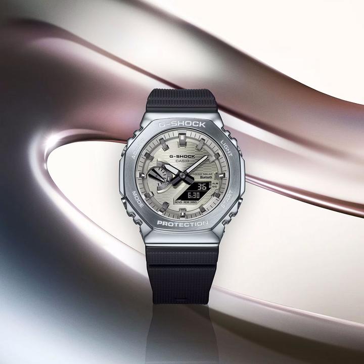 Produktbild Casio GBM-2100A-8BER (Analoguhr, Chronograph, Digitaluhr, 44 mm)