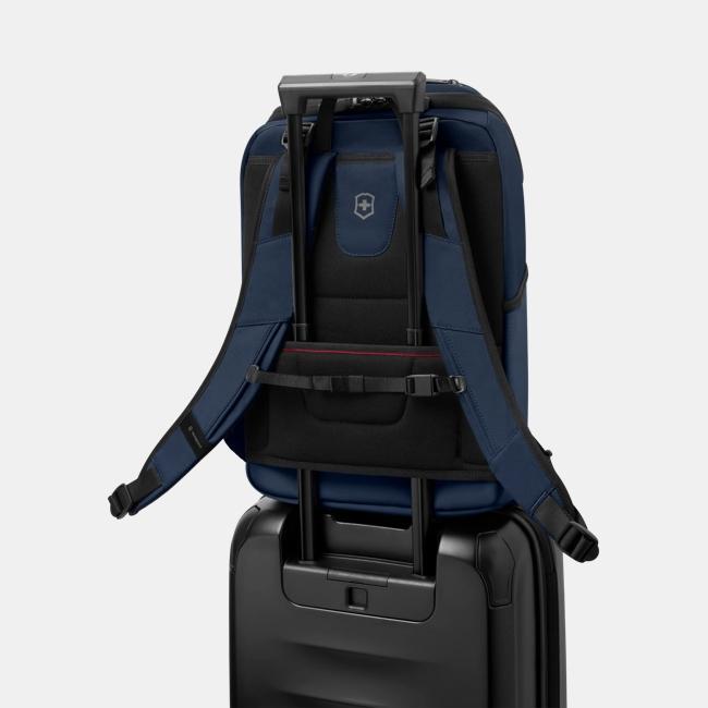 Actual product image Victorinox Altmont Modern, Commuter Backpack, Navy Blue (2.20 l)