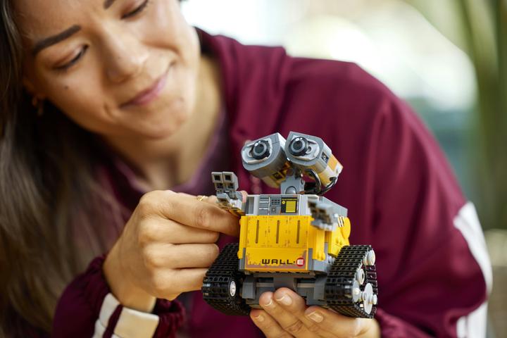 Produktbild LEGO Wall-E und Eve (43279, LEGO Disney)