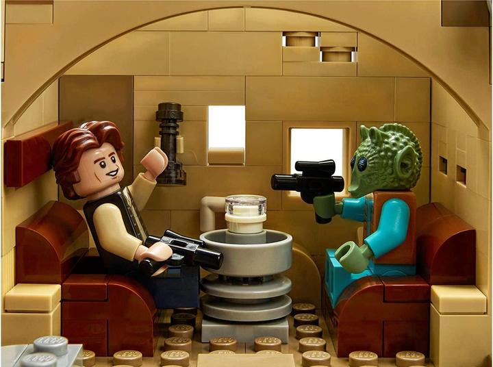 Actual product image LEGO Mos Eisley Cantina (75290, LEGO Rare Sets, LEGO Star Wars)