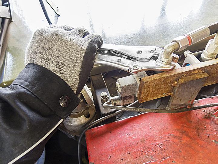 Produktbild Vigor Gripzangen Satz ∙ V1808 ∙ Anzahl Werkzeuge: 3 (150 mm)