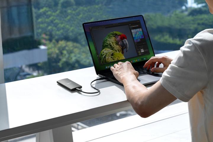 Produktbild Lexar SSD USB3.2 1TB EXT./LSL300001T-RNBNG (1 TB)