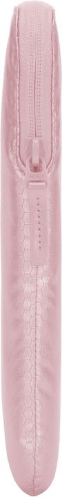 Actual product image Incase Slim Sleeve 13" with Honeycomb Ripstop (13")