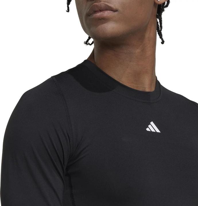 Immagine prodotto adidas Maglietta Allenamento TechFit Manica Lunga Uomo (S)