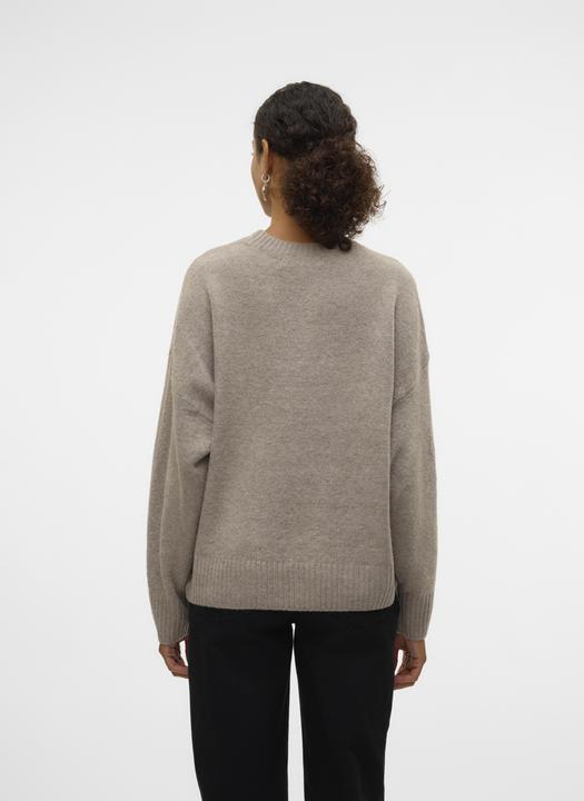 Actual product image Vero Moda Loose fit Round neck Ribbed cuffs Drop shoulder Pullover Knitted jumper (L)