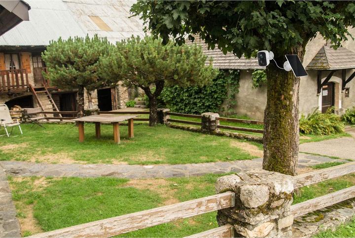 Actual product image Technaxx TX-244 (2560 x 1440 Pixels)