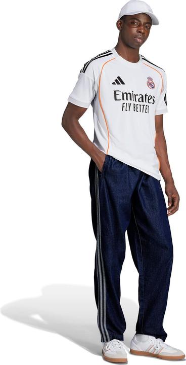 Actual product image Adidas Real Madrid Trikot (L)