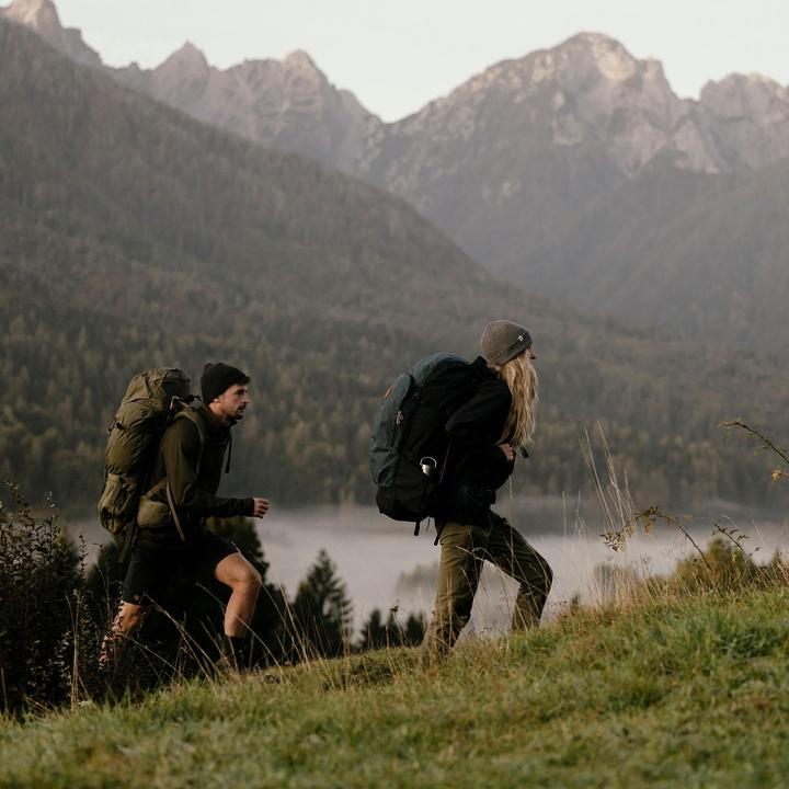 Produktbild Fjällräven Abisko Trail Stretch Shorts (48)