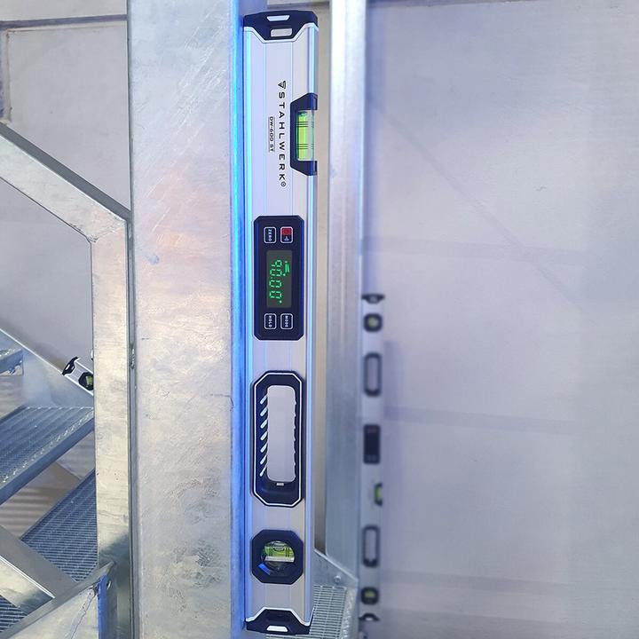 Actual product image Stahlwerk Digital spirit level DW-600 ST made of aluminium with 600 mm length (60 cm)