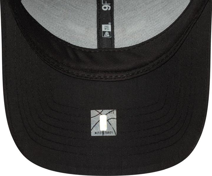 Image du produit New Era 9Forty Strapback Cap - Piping Chicago Bulls