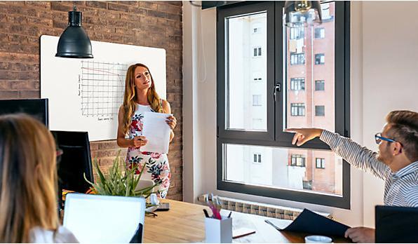 Actual product image Chameleon CURVE whiteboard (88 x 58 cm)