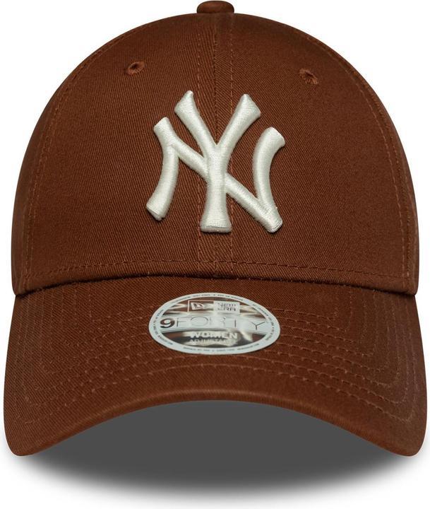 Actual product image New Era 9Forty Damen Cap - New York Yankees Braun