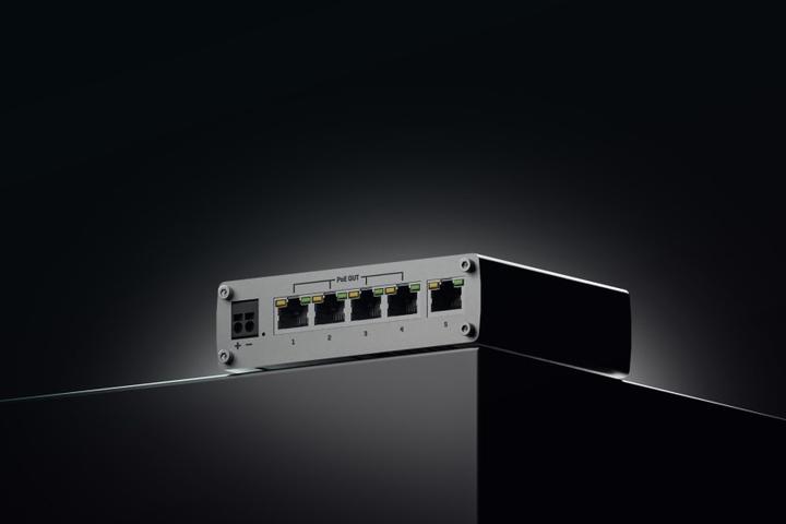 Produktbild Teltonika TSW101 000000 - PoE+-Switch für Fahrzeuge (5 Ports)