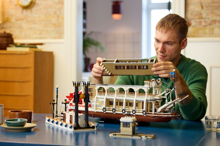 Actual product image LEGO Flussraddampfer (21356, LEGO Ideas, LEGO Rare Sets)