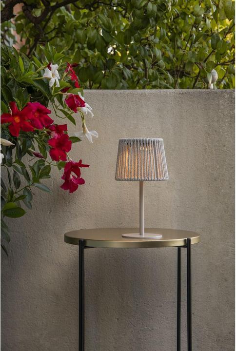 Actual product image STT Solar Table Lamp Lino