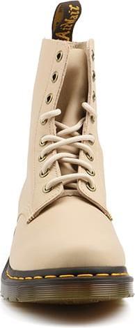 Actual product image Dr. Martens 1460 8 Eye Pascal Virginia (36)