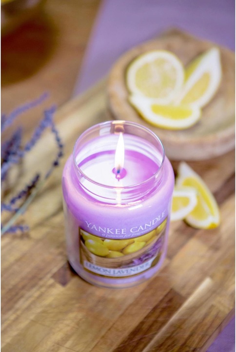 Image du produit Yankee Candle Lemon Lavender (411 g)
