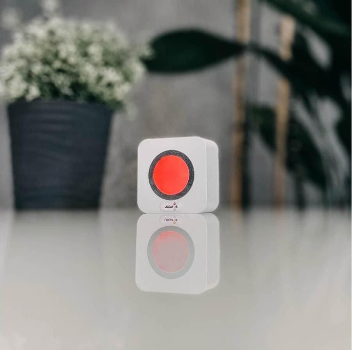 Actual product image Luxafor cube