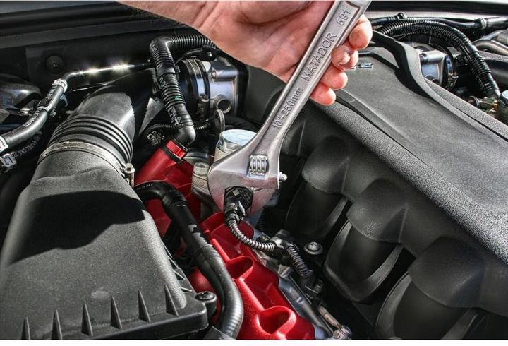 Actual product image Matador 300 mm Adjustable roller fork spanner 12