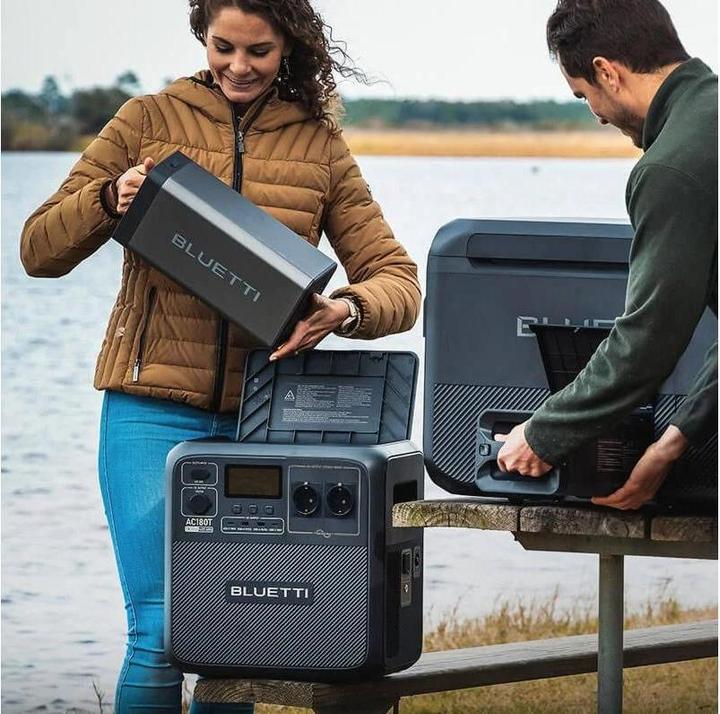 Produktbild Bluetti AC180T (1433.60 Wh, 26.50 kg)