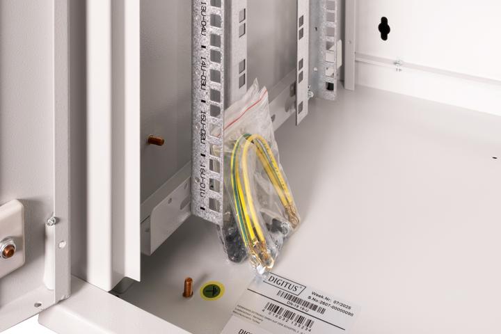 Actual product image Digitus DN-19 16-U SoHoline (16 RU, 19 inch rack)