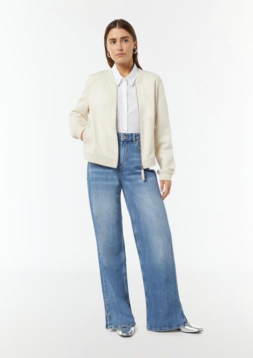 Immagine prodotto Comma Identity In forma (40)