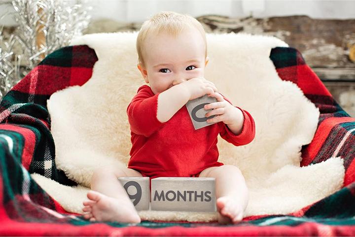 Actual product image Pearhead Age blocks