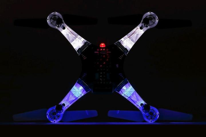 Image du produit Nine Eagles Galaxy Visitor 8 RTF (Quadcopter/Mode 2/blanc-noir)