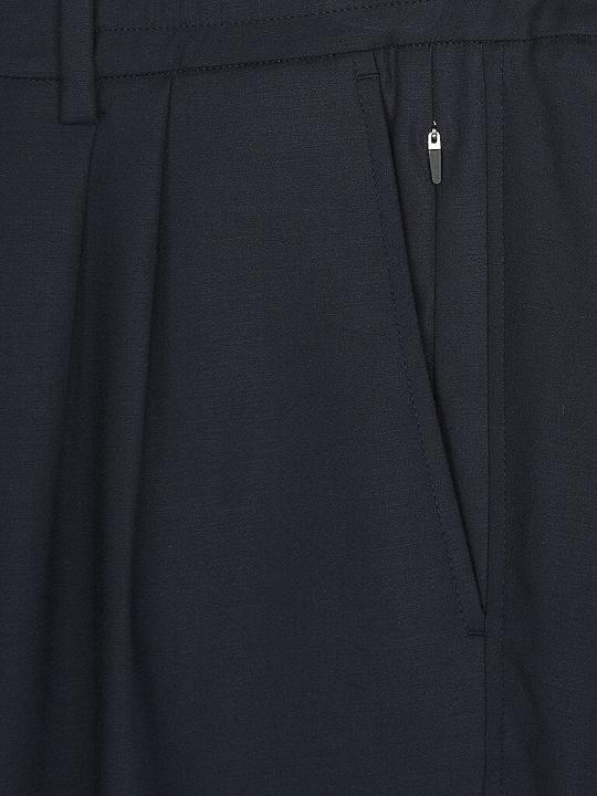 Actual product image AlphaTauri Pavo (33)