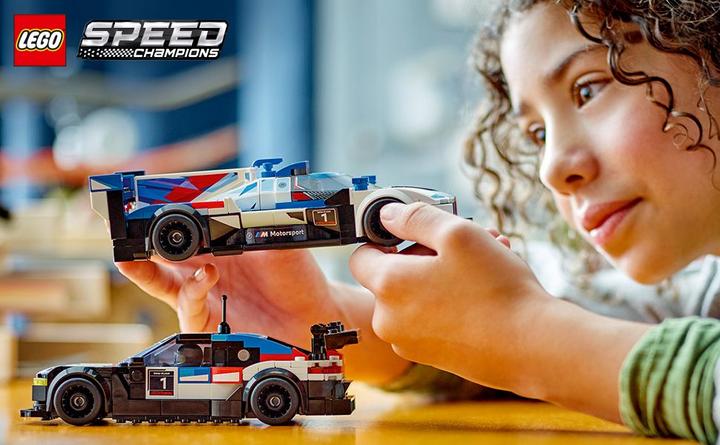 Image du produit LEGO BMW M4 GT3 & BMW M Hybrid V8 de course (76922, LEGO Speed Champions)