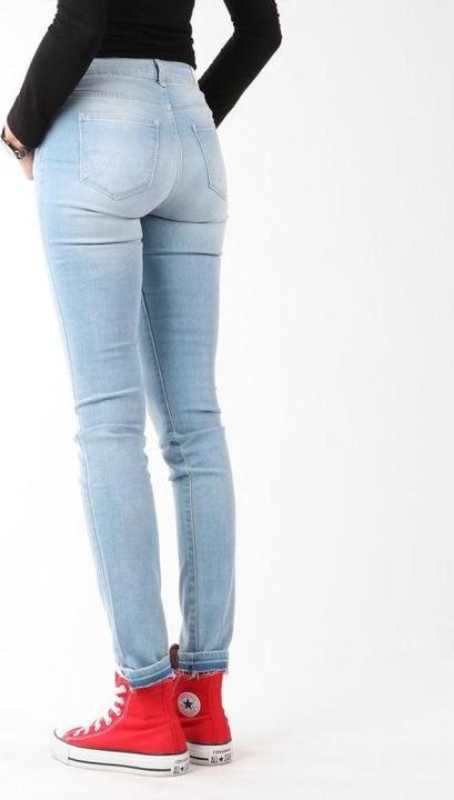 Actual product image Wrangler Skinny Jeans mit Sonnenbrand (W27/L32)