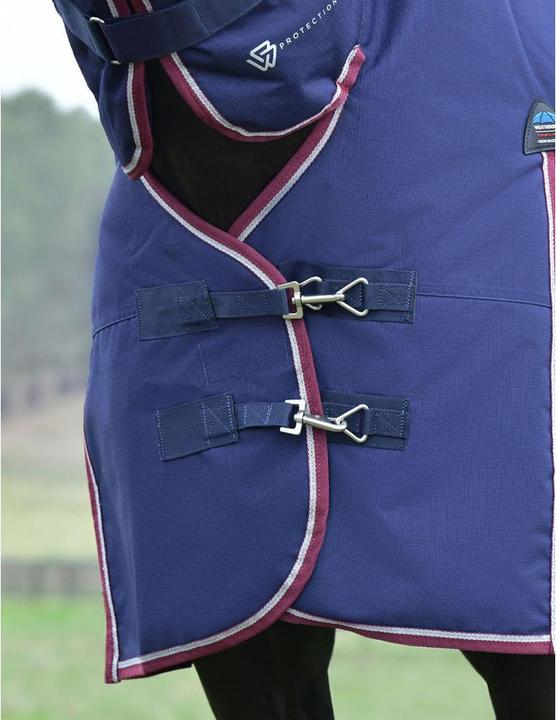 Actual product image Weatherbeeta Comfitec Essential Combo 220g (135 cm)