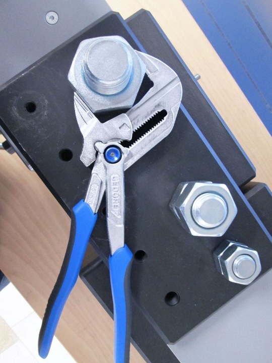 Actual product image Gedore SB 183 10 TC Pliers spanner 10" TC with dipped handles (260 mm)