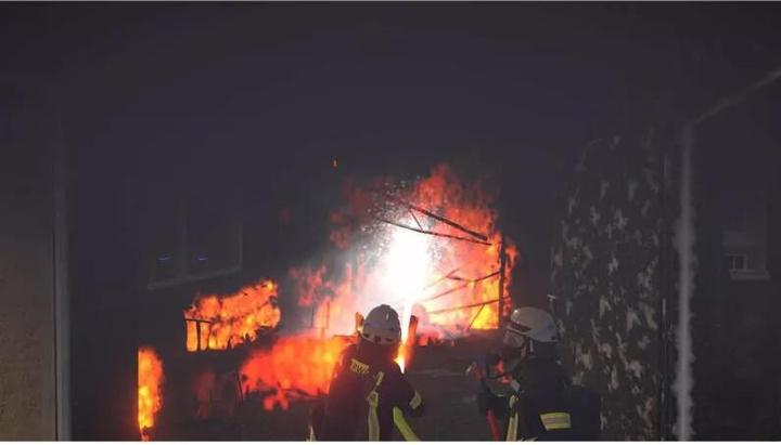 Produktbild Aerosoft Notruf 112 - Die Feuerwehr Simulation 2 (PC, DE)