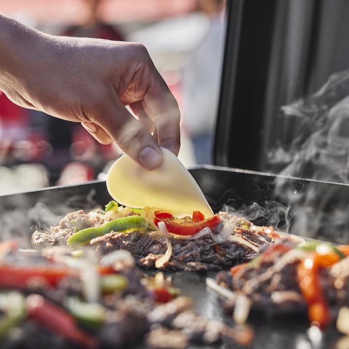 Produktbild Weber SLATE GP 43 cm Premium Plancha (3.70 kW)