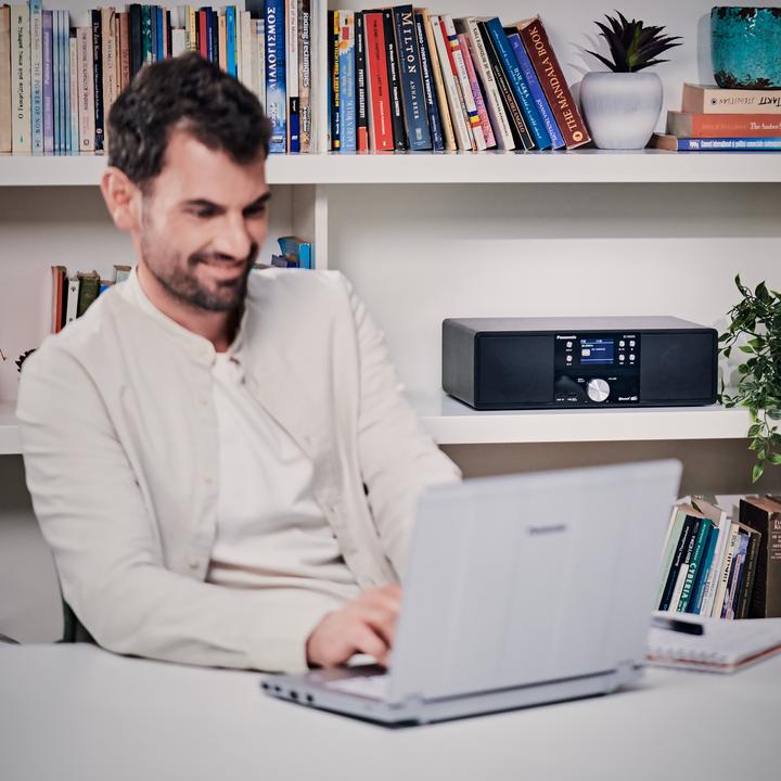 Actual product image Panasonic SC-DM202 (Bluetooth, CD player, 2x 12 W)