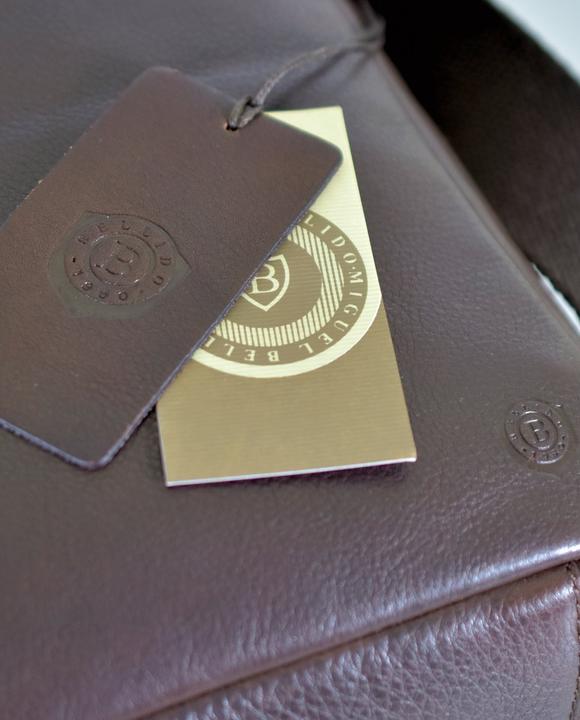 Produktbild Miguel Bellido Ledertasche mit Überschlag und Schulterriemen