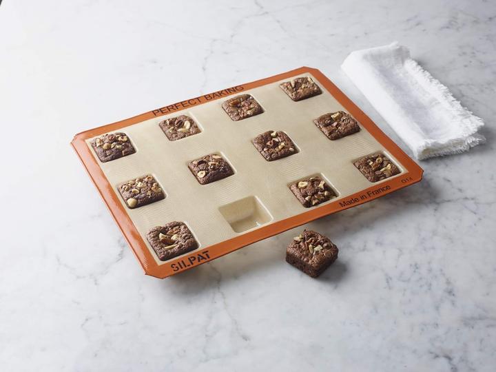 Actual product image Silpat Brownie-Form