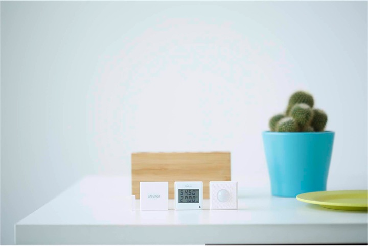 Actual product image Lifesmart LS058 Smart Home Door/Window Contact HomeKit