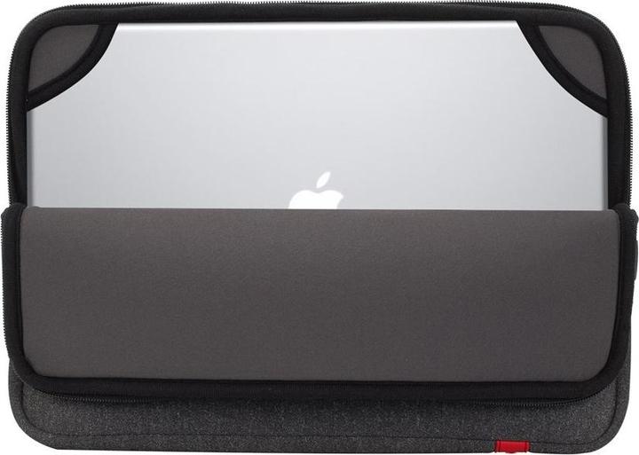 Actual product image Rivacase Antishock (15.60", Apple)