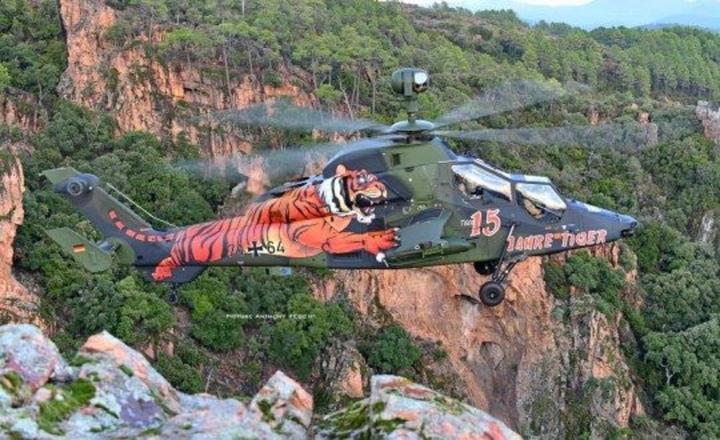 Immagine prodotto Revell Set di modelli Eurocopter Tiger - 15 anni