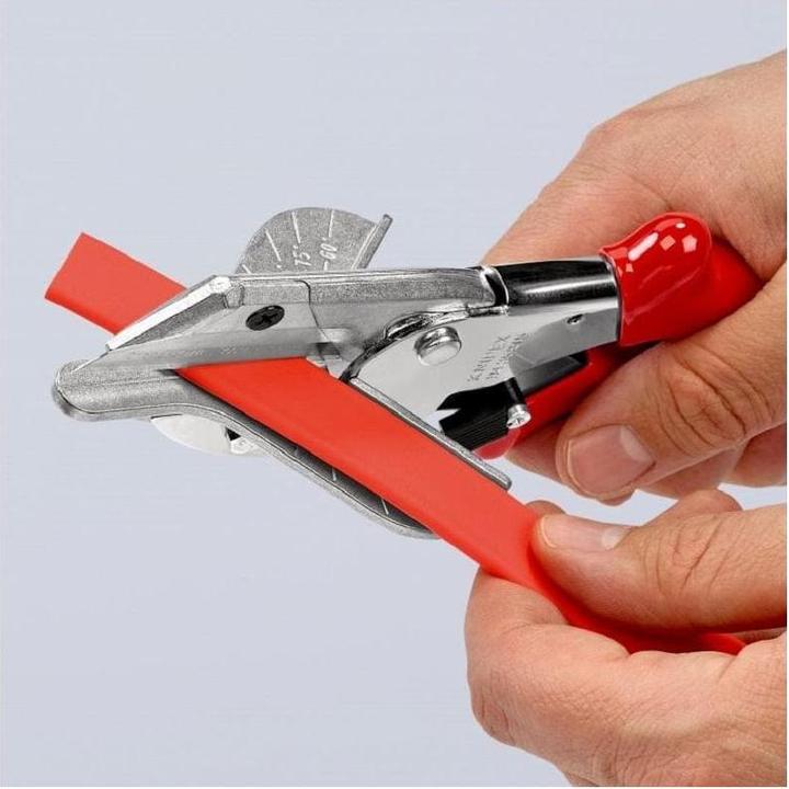 Actual product image Knipex Mitre Shears for plastic and rubber sections 94 35 215 (215 mm)