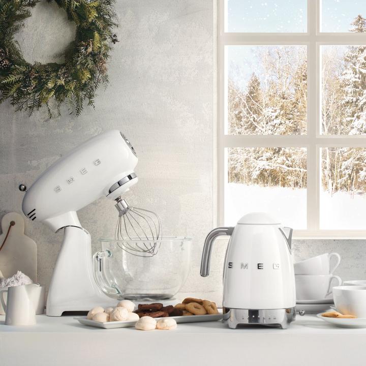 Actual product image Smeg 50's retro style with temperature control (1.70 l, EU plug)