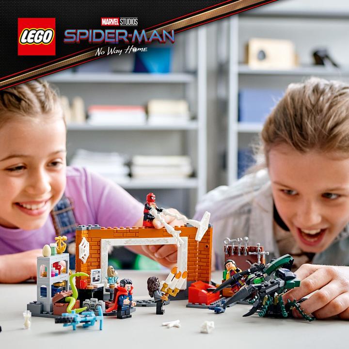 Actual product image LEGO Spider-Man in the Sanctum Workshop (76185, LEGO Marvel)