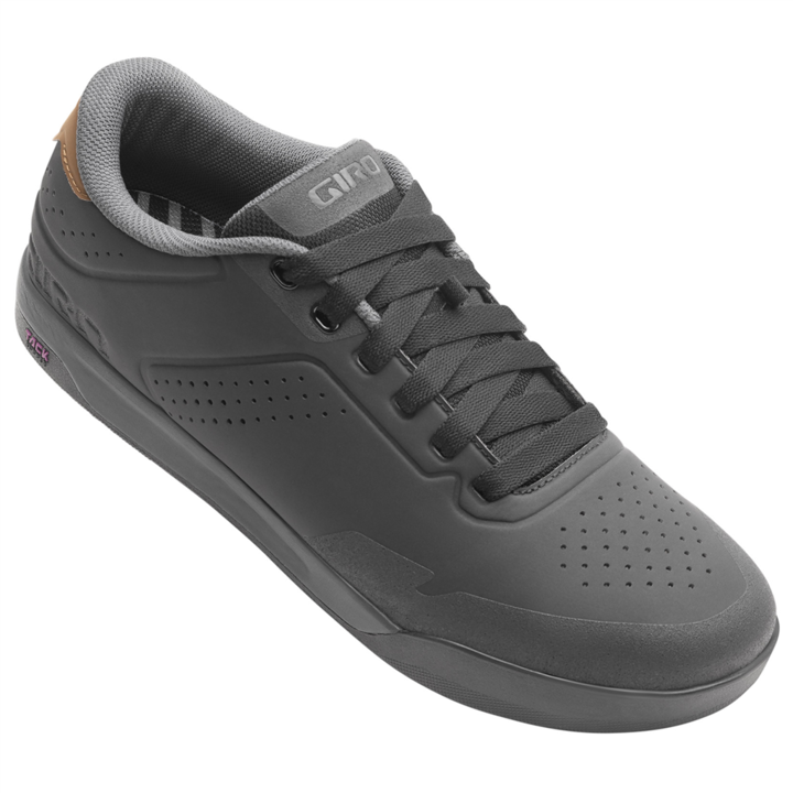 Actual product image Giro Latch W Shoe (42)